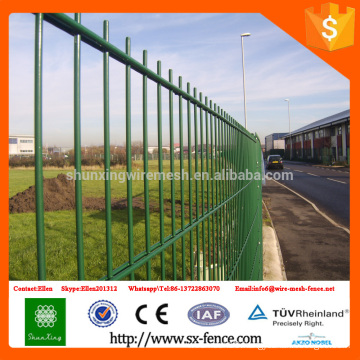 ISO9001 High quality powder coated 868 double wire mesh fence